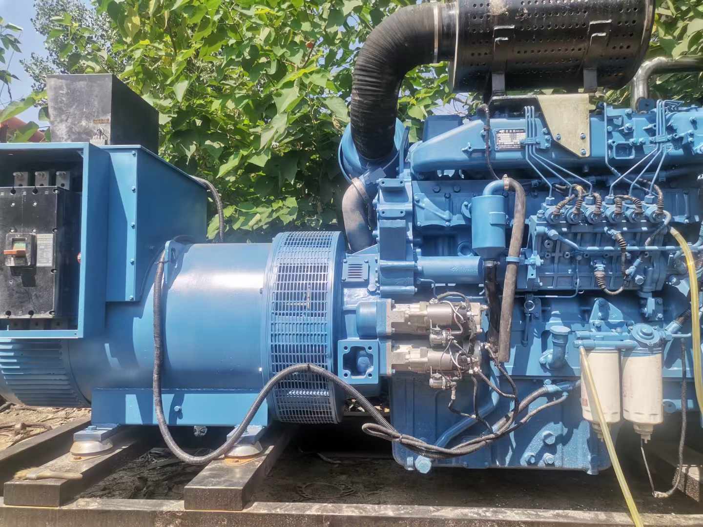 营山详细说明降低 800kW 柴油发电机输出电流波动的方法